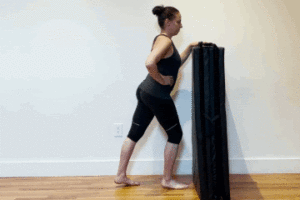 Knee to wall